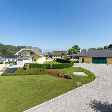 Holiday In Carinthia Near Lake Woerthersee